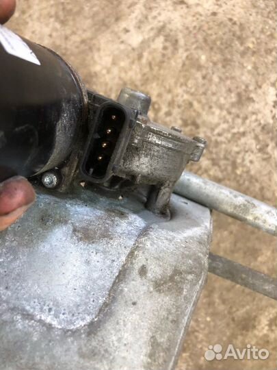 Трапеция дворников мотором Land Rover Range Rover