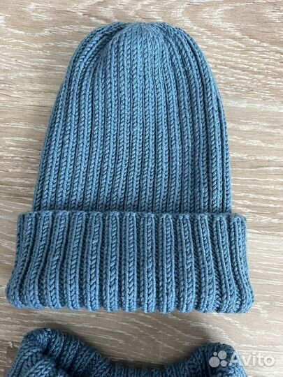 Комплект вязаный шапка и снуд