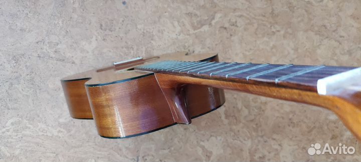 Классическая гитара Musima Resonata