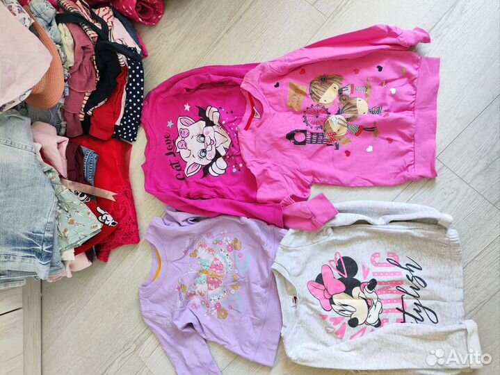 Вещи на девочку4-6 лет