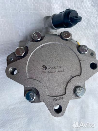 Насос гидроусилителя BMW 32411094965