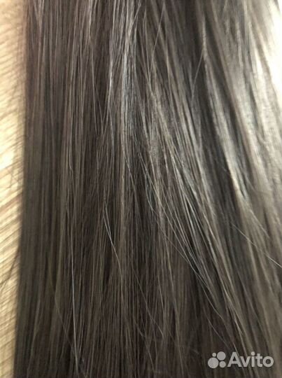 Волосы на заколках