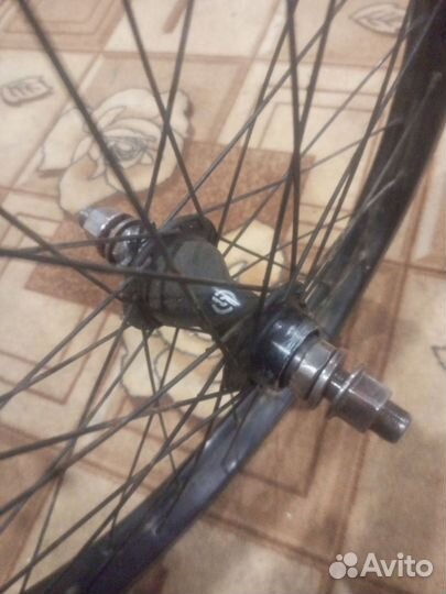 Колеса на bmx 20