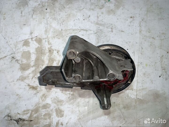 Кронштейн вискамуфты audi a6 c5 2.7 2.4