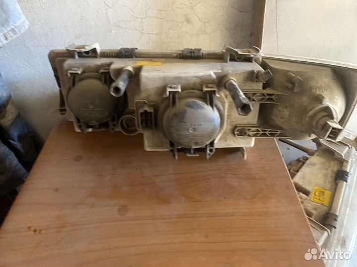 Передние фары ваз 2110