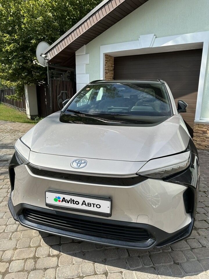 Toyota bZ4X: фото из отзыва