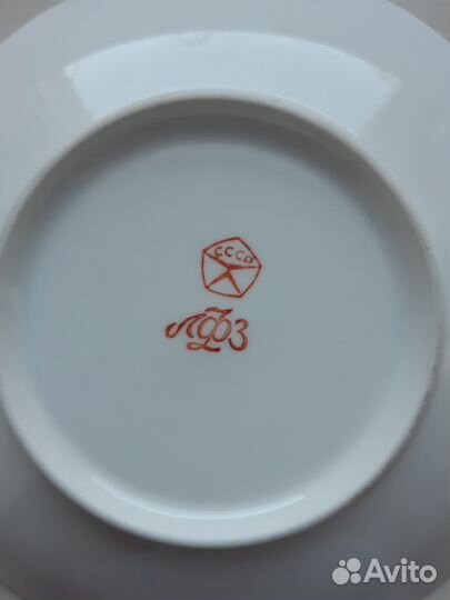 Чайно-кофейные фарфоровые чашки лфз