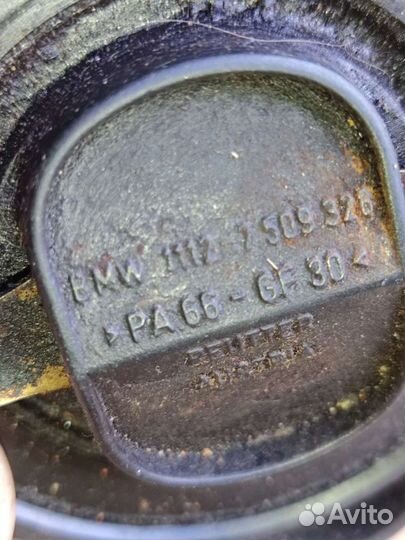 Крышка маслозаливной горловины bmw