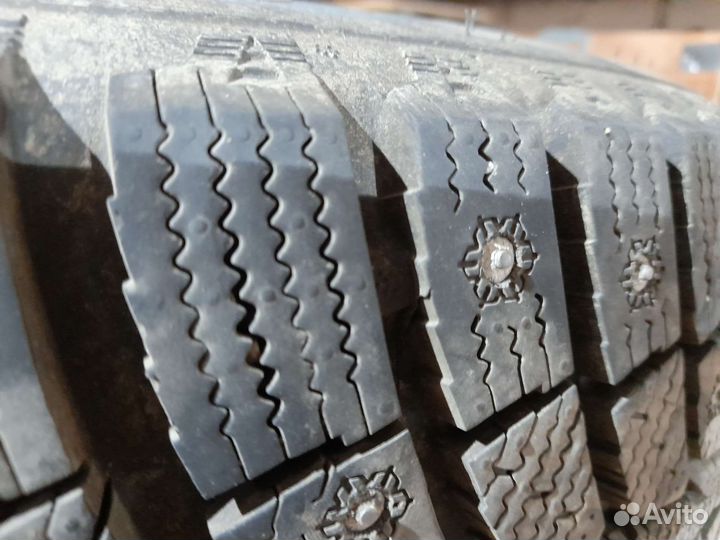 Laufenn I Fit Ice LW 71 215/65 R16 98T