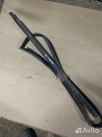 Бархотка двери передняя правая haima 3