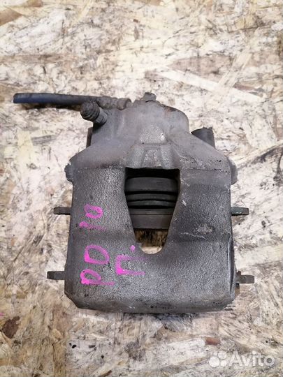 Суппорт передний правый Volkswagen Polo 5 6R