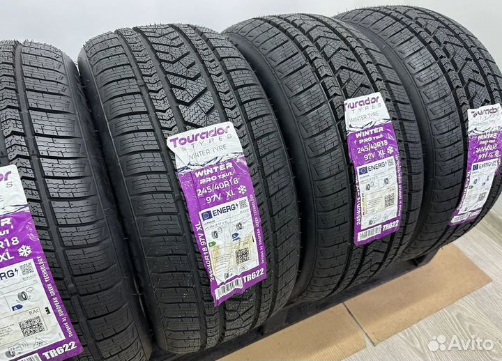 Tourador Winter Pro TSU1 245/40 R18 34U