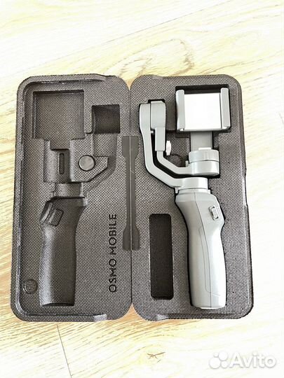 Стабилизатор для телефона DJI osmo mobile 2