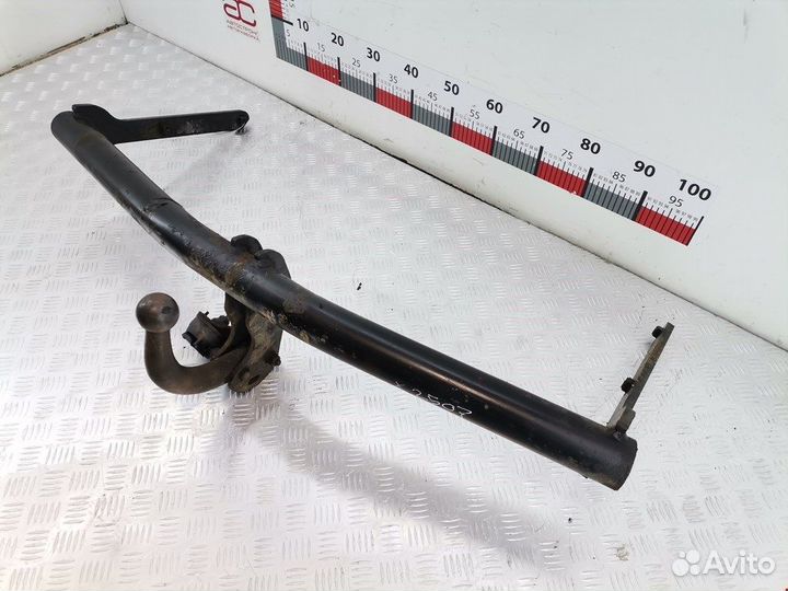 Фаркоп для Volkswagen Touran 1