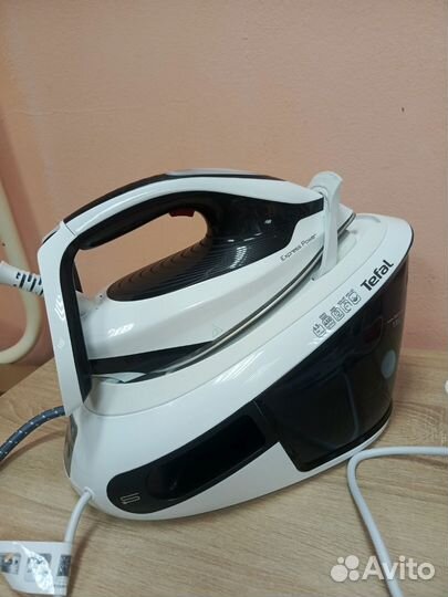 Парогенератор Tefal SV8130 бу