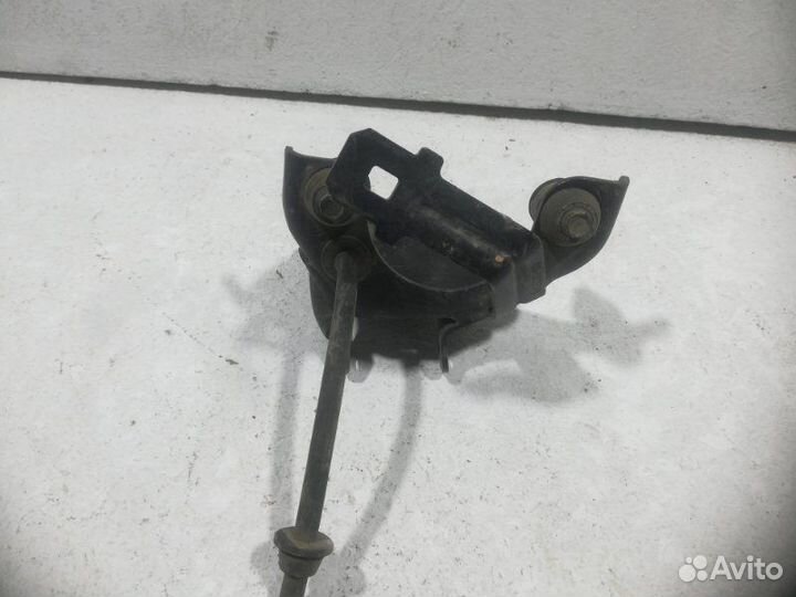 Кронштейн передний Chevrolet Aveo T300 2011-2015