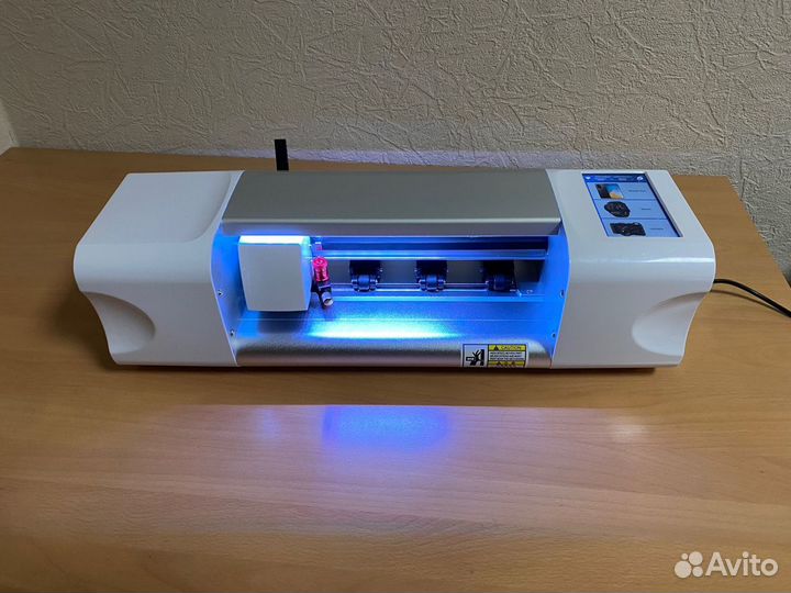 Плоттер для резки плёнки