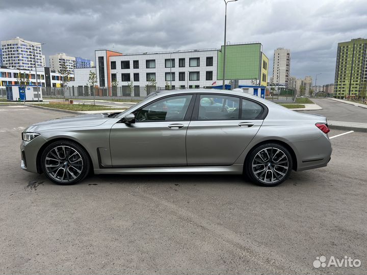BMW 7 серия 3.0 AT, 2021, 31 000 км