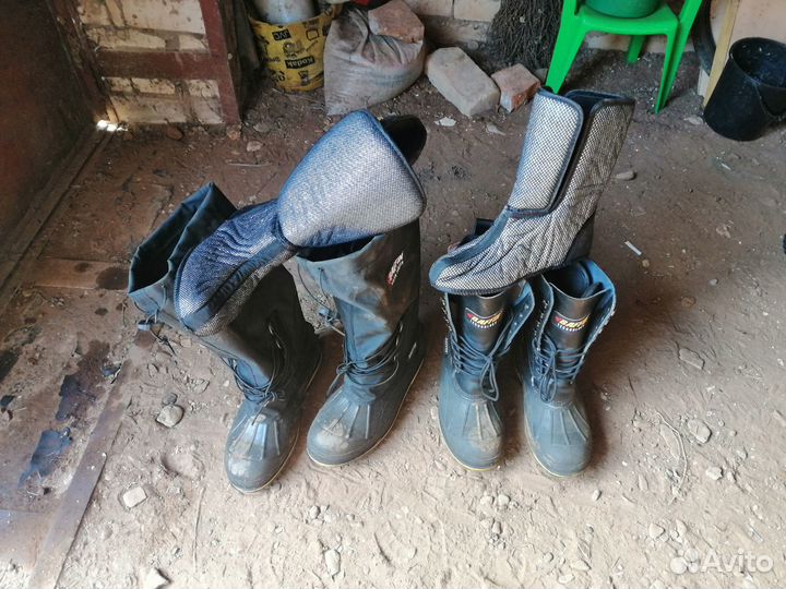 Продам зимнюю спецобуфь Бафины 42, 39 размер