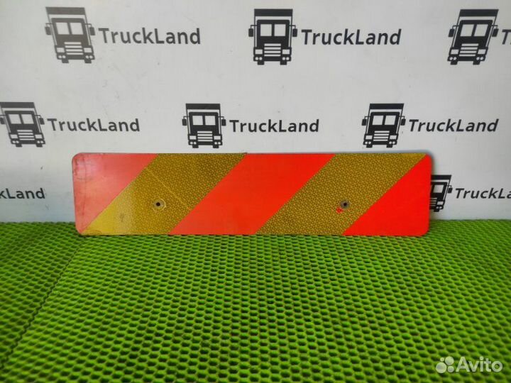Светоотражатель задний левый Volvo Fh 4