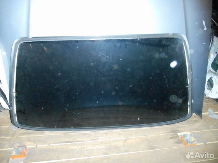 Заднее стекло Mercedes Benz W202 Мерседес Бенц 202