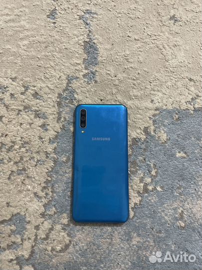 Samsung Galaxy A50, 4/64 ГБ