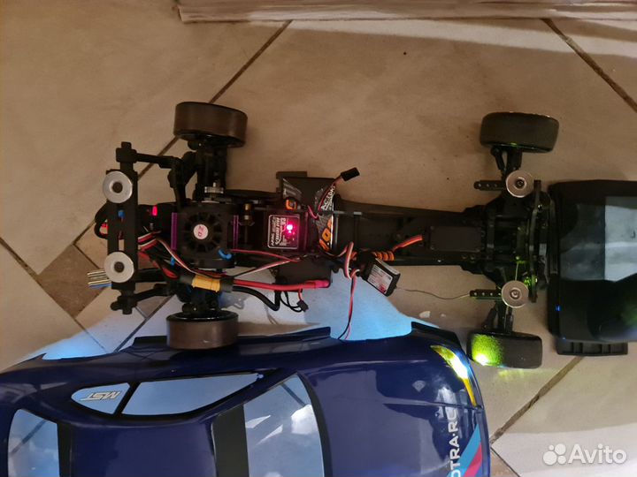 Машины на радио управлении RC Drift Sakura D5