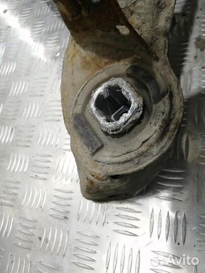 Подрамник задний Mercedes-Benz CLK-класс