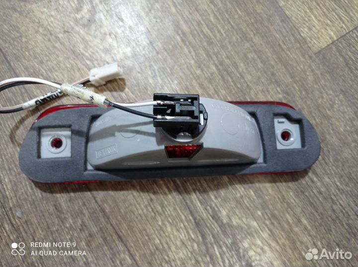 Фонарь стоп сигнала Jeep Grand Cherokee WJ