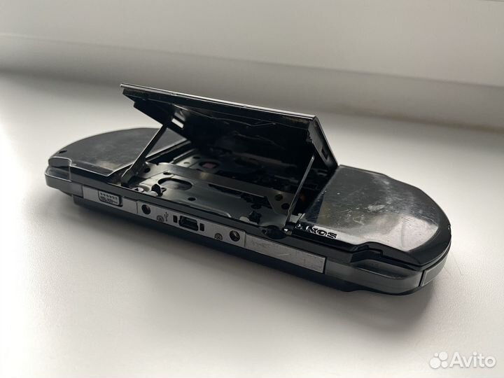 Sony PSP 3005 прошитая 8gb