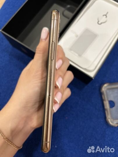 iPhone 11 Pro, 64 ГБ