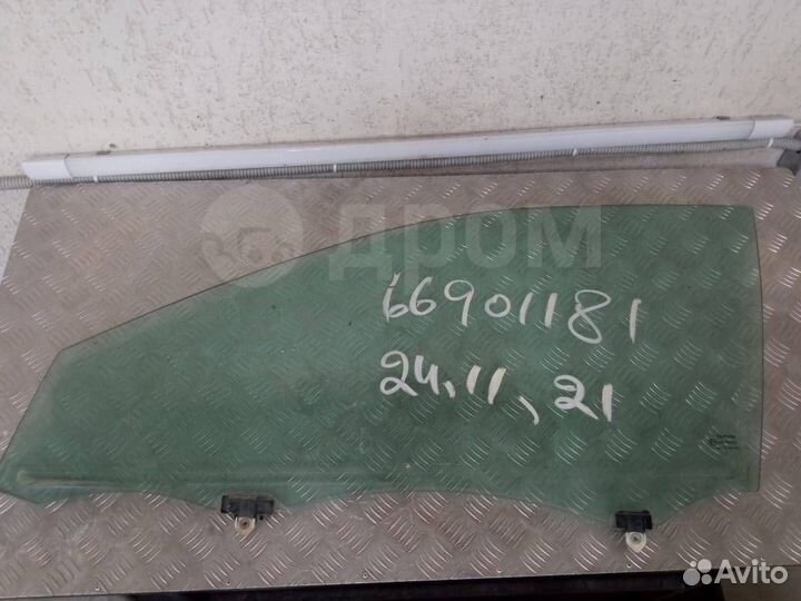 Стекло двери Toyota Camry 2011 V50 переднее левое