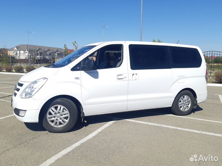 Hyundai H-1 2.5 AT, 2015, 182 000 км