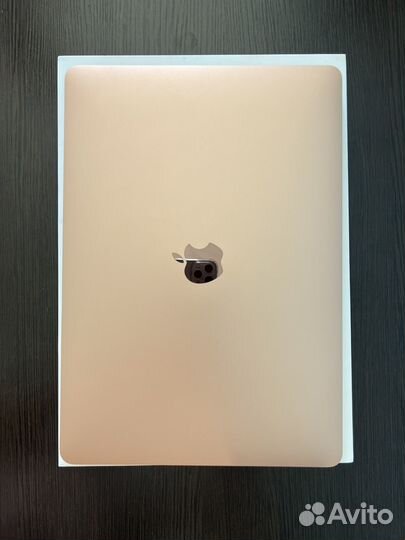 Macbook air 13 Intel Core i3