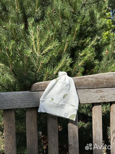 Легкая детская шапочка