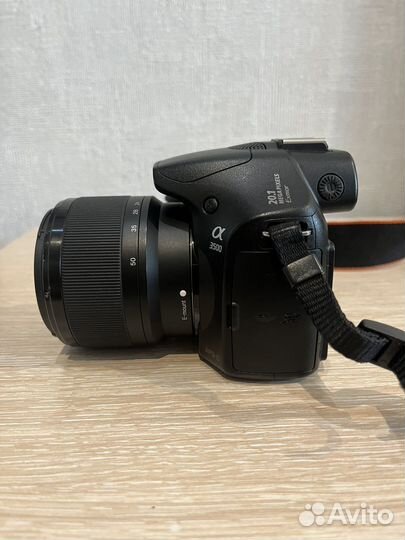 Зеркальный фотоаппарат Sony Alpha ilce-3500
