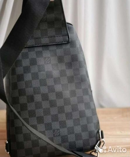 Мужская сумка-слинг Louis Vuitton