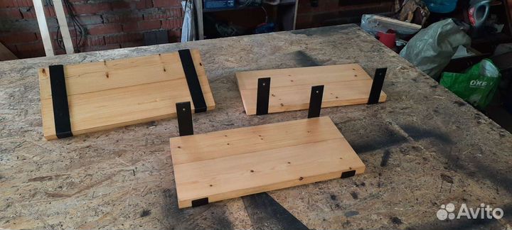 Полка подвесная