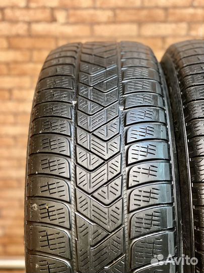 Pirelli Scorpion Winter 215/60 R17 100V