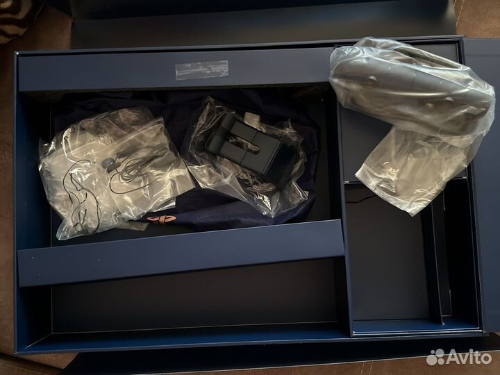 Sony PS4 pro 500 million edition