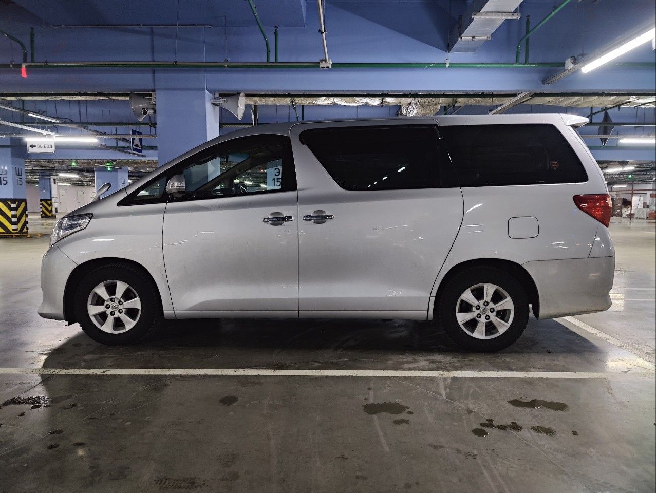 Toyota Alphard: фото владельца