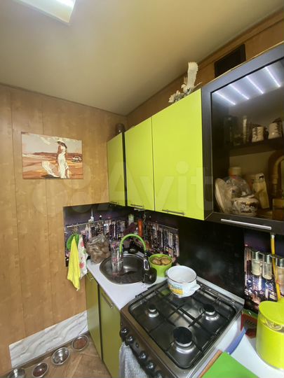 2-к. квартира, 43 м², 3/5 эт.