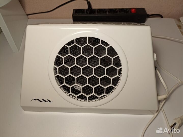 Пылесос для маникюра max ultimate 6