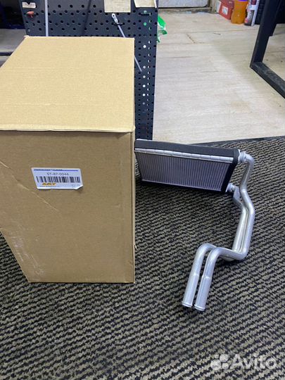 Радиатор отопителя KIA optima 4