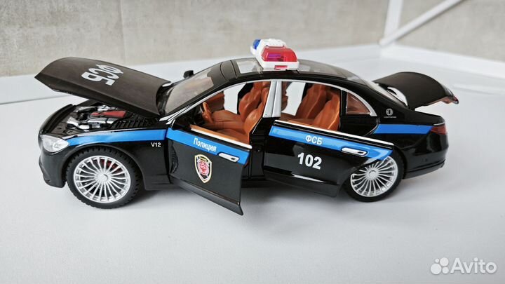 Модель 1:24 Mercedes-Benz E W212фсб