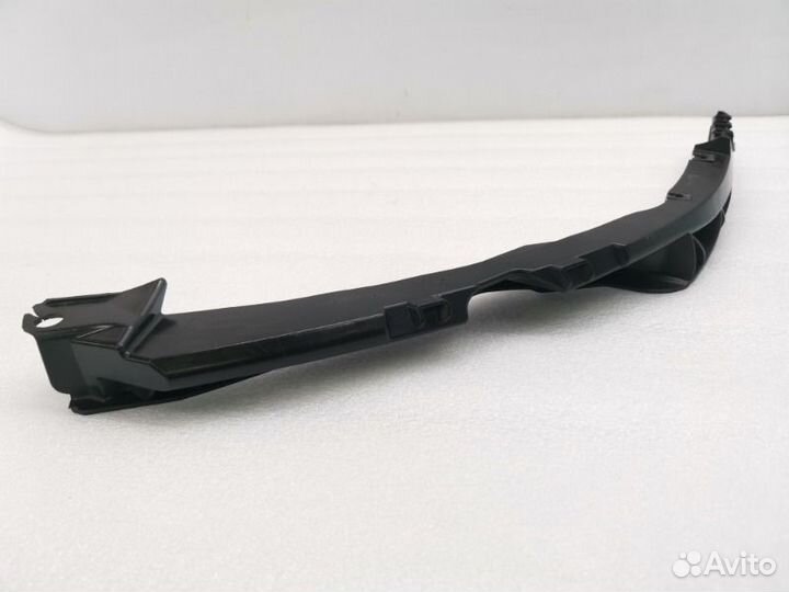 Кронштейн крепления бампера передний левый Skoda