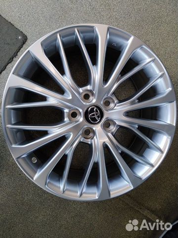 Диски на Toyota r18 5x114.3 new