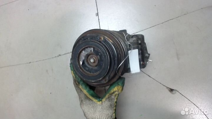 Компрессор кондиционера Mercedes E W210, 2001