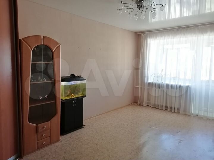 3-к. квартира, 58 м², 5/5 эт.