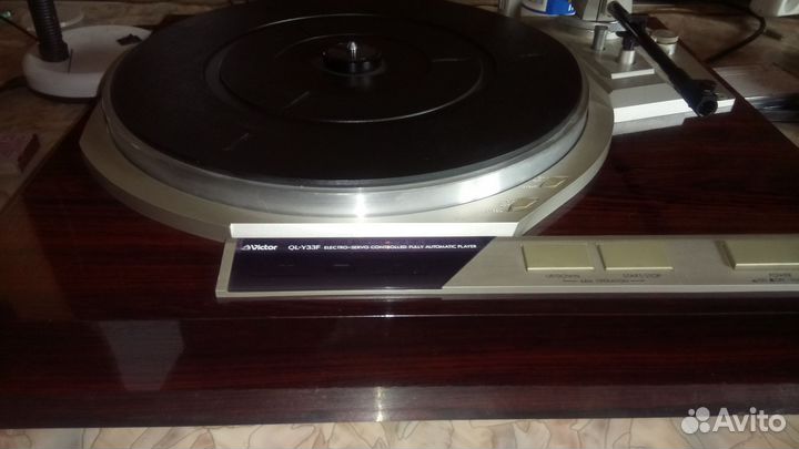 Проигрыватель винила Victor Q-Y33F